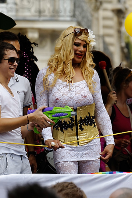 Gay Pride-Paris 2011-091